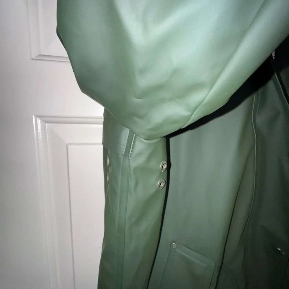 Hunter Women's Acacia Rain Coat, size small, NWT - Picture 8 of 13